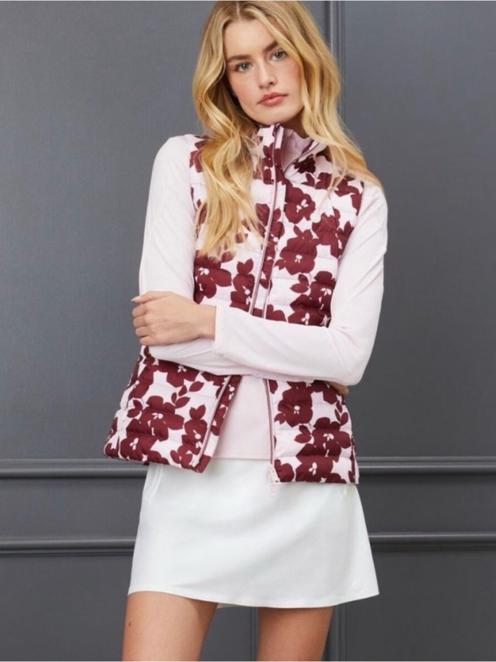 EUC G/FORE Women's Floral Hybrid Quilted Full Zip Vest Blush